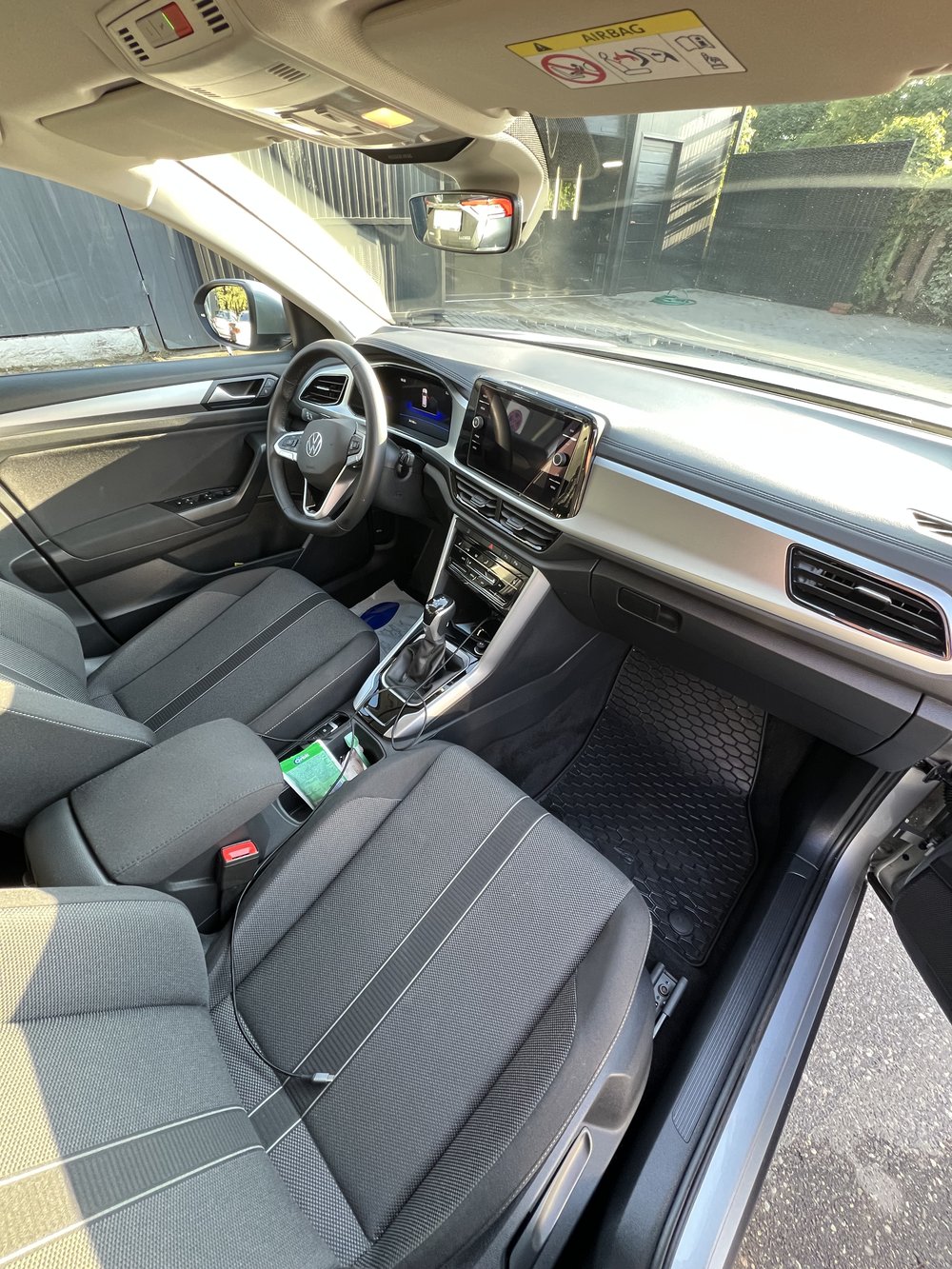 Kokpit i fotele VW T-Roc po czyszczeniu